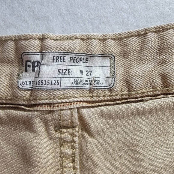 Free People Beige Denim Jean Shorts Raw Hem High Rise Button Fly Size 27 - Picture 6 of 7